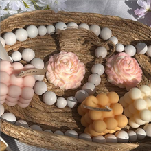 Load image into Gallery viewer, Peony Flower Candle Set
