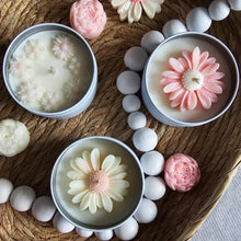Load image into Gallery viewer, Daisy Trio Tin Set

