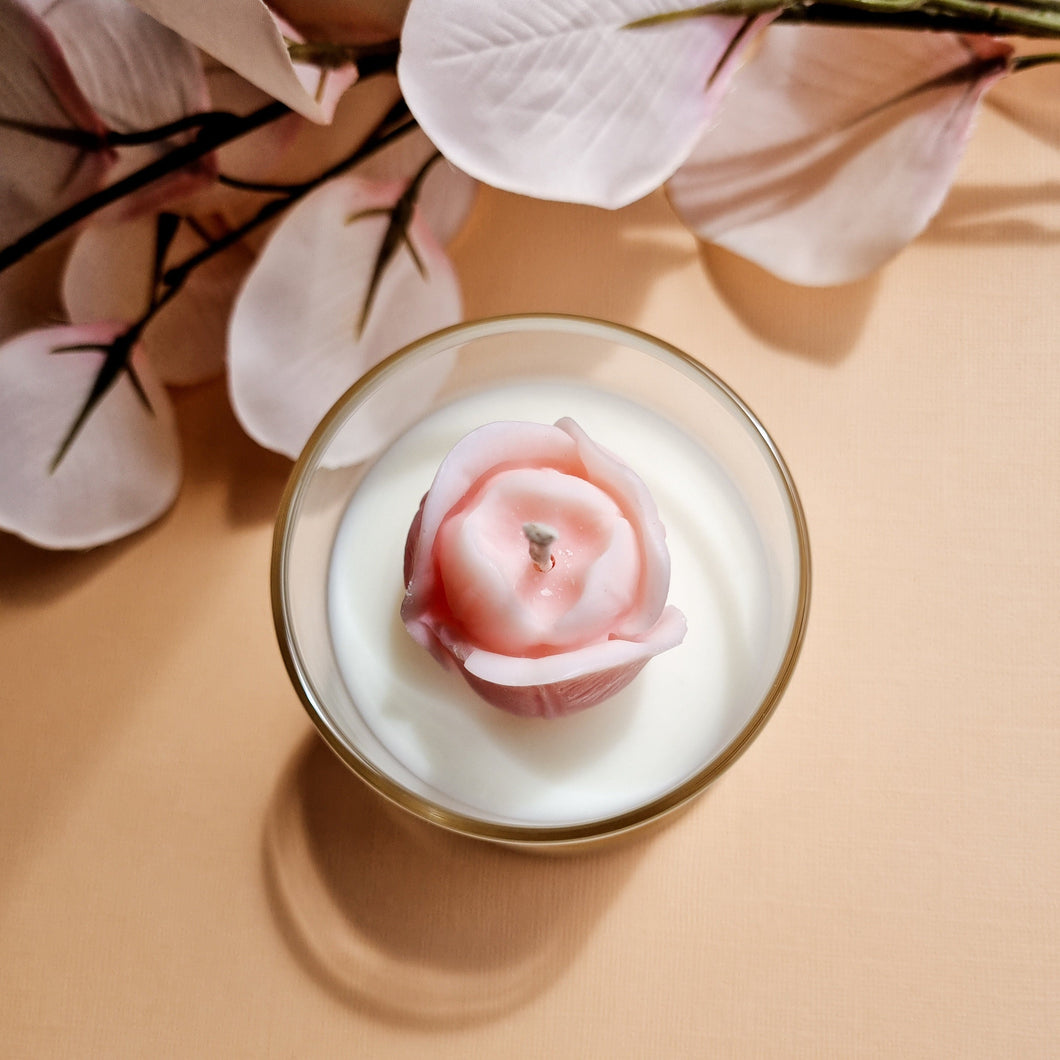 Tulip Candle